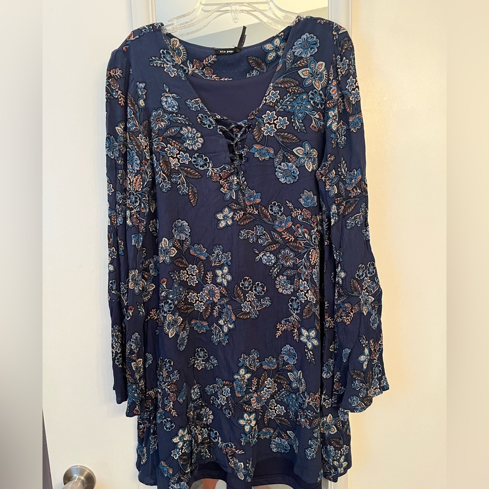 Blu Pepper juniors size L Floral Long Sleeve Dress